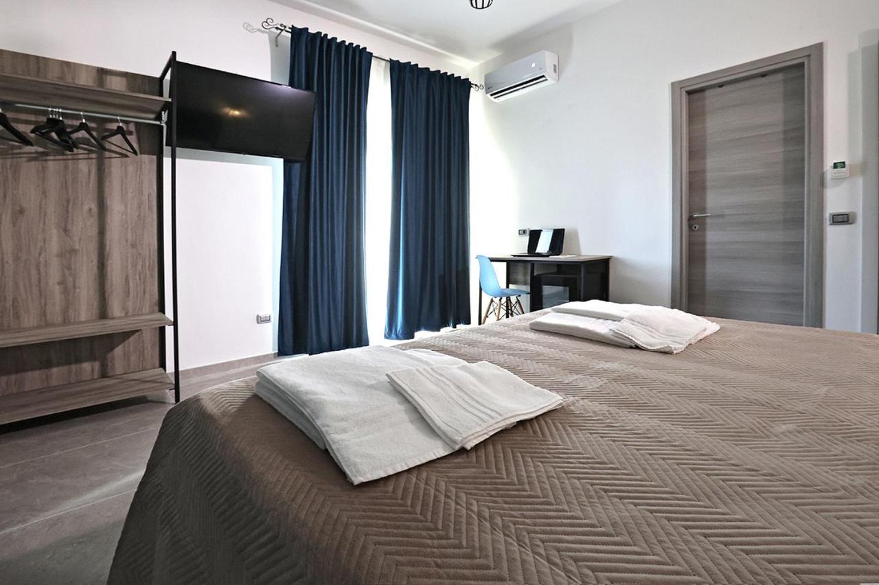 Toc Toc Bed and Breakfast Pontecagnano Faiano Buitenkant foto